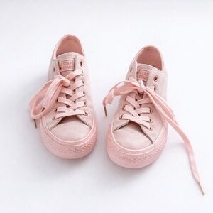 Converse Chuck Taylor All Star Leather Low Top Sneakers Pink W 6.5 Rose Gold
